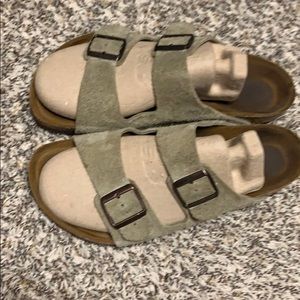 Gently used men’s Birkenstock’s
